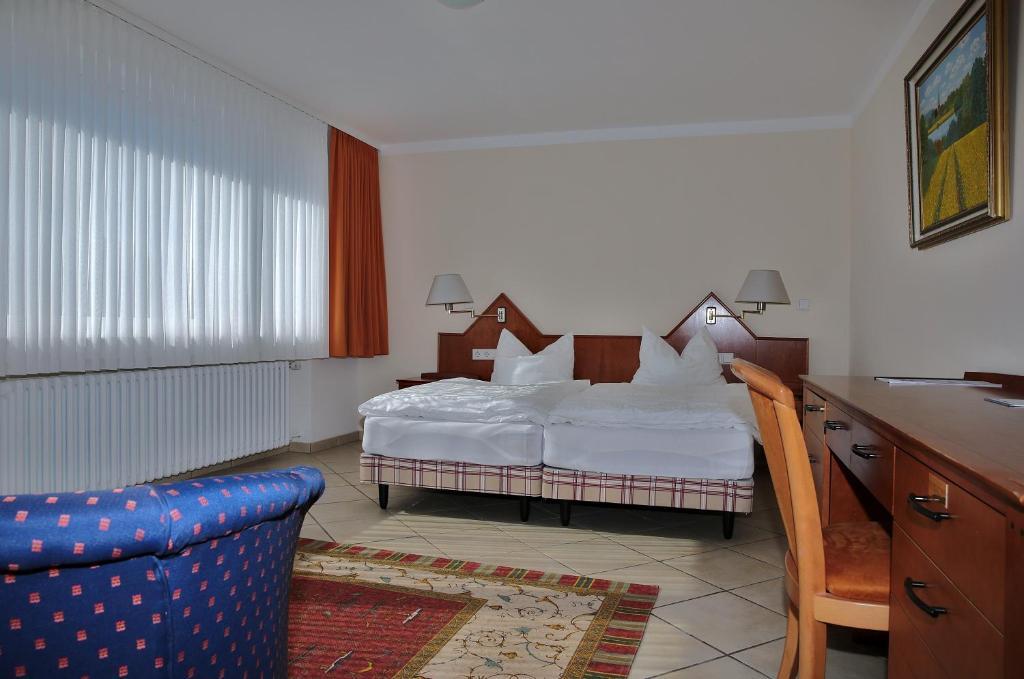 Hotel Am Rossberg Altenahr Ruang foto
