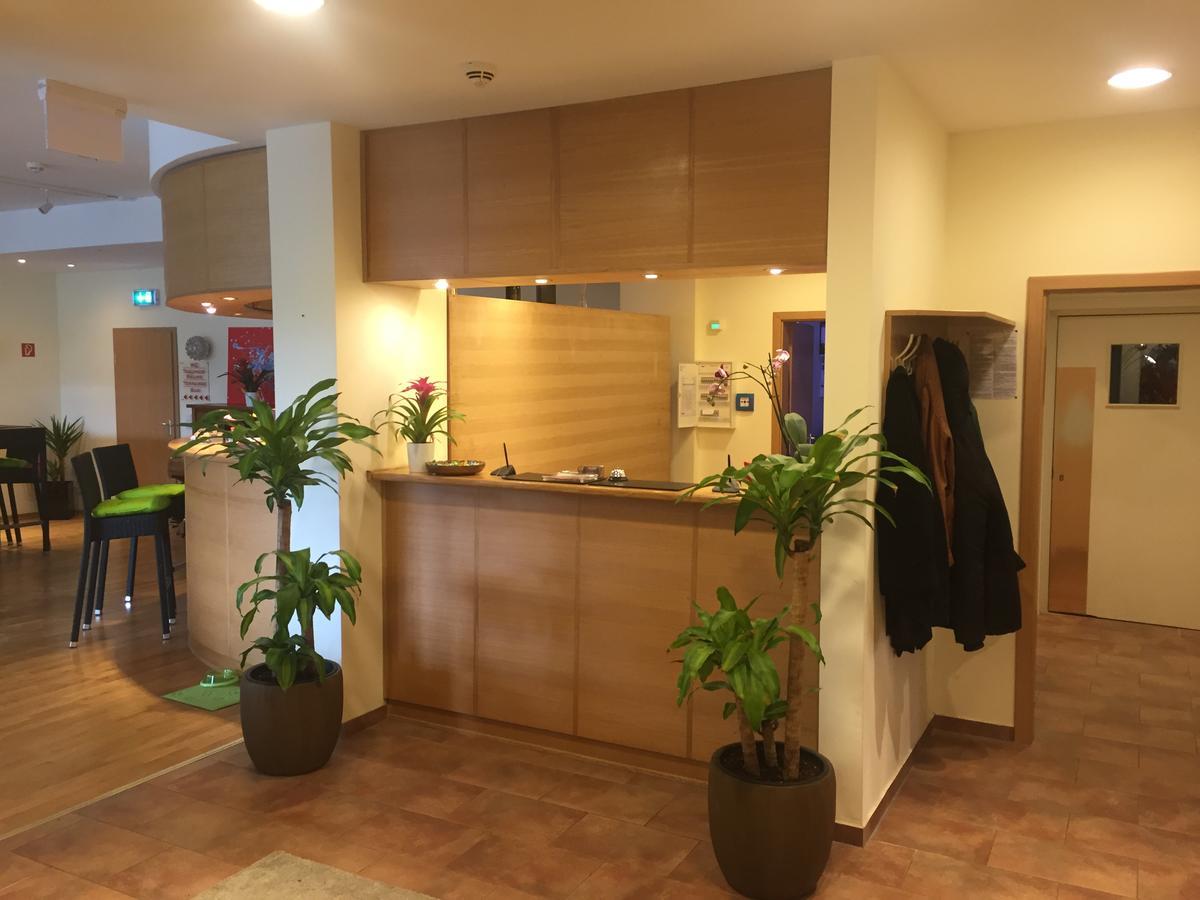 Hotel Am Rossberg Altenahr Bagian luar foto